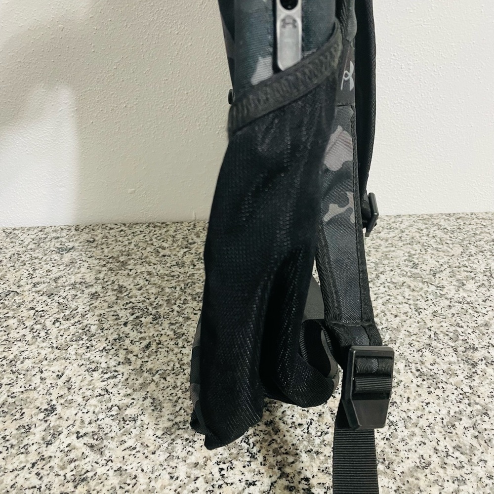 Under Armour Black and Gray Camo Backpack - Picture 4 of 10